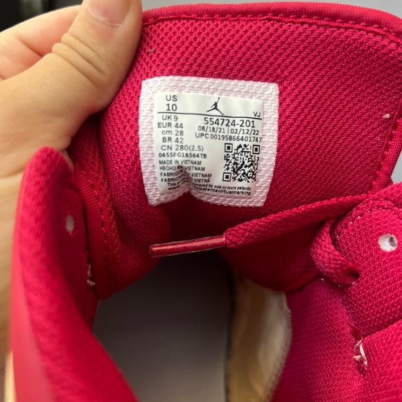 AIR JORDAN 1 MID 'LIGHT CURRY CARDINAL RED' - Picture 2 of 3